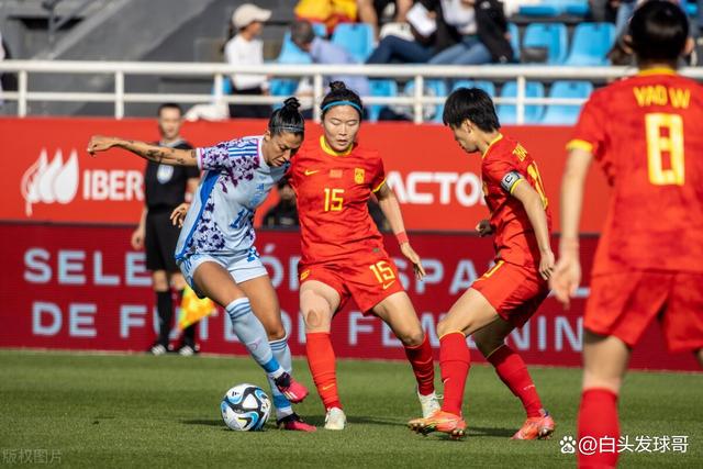 包含世界杯冠军对阵中国女足，双方将上演精彩对决的词条